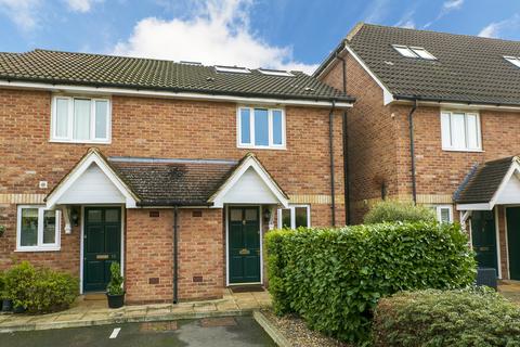 16 Isabella Place, Kingston Upon Thames, KT2 5PB