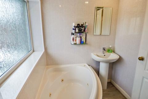 21 Chevington, Gateshead, NE10 8JY