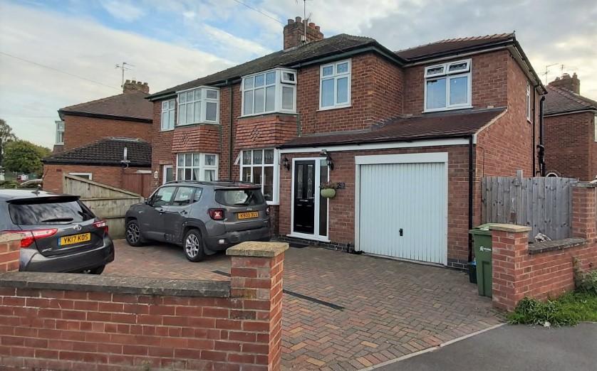 Hambleton Avenue, Osbaldwick, York YO10 4 bed semidetached house £
