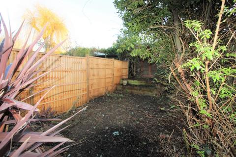 14 Laurier Road, Croydon, CR0 6JQ