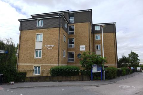 1 bedroom flat for sale - Felbridge Court, High street, Feltham, TW13