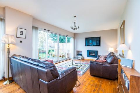 9 Brampton Close, Westcliff-on-sea, SS0 0DY