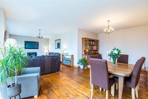 9 Brampton Close, Westcliff-on-sea, SS0 0DY
