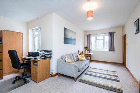 9 Brampton Close, Westcliff-on-sea, SS0 0DY