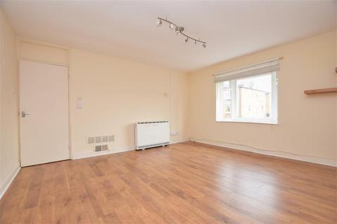 61 Ambleside Gardens, Sutton, SM2 5ES