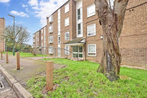 61 Ambleside Gardens, Sutton, SM2 5ES