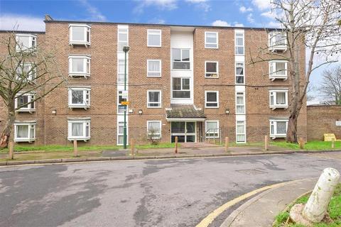 61 Ambleside Gardens, Sutton, SM2 5ES