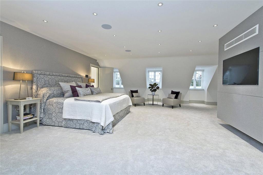Principal Bedroom