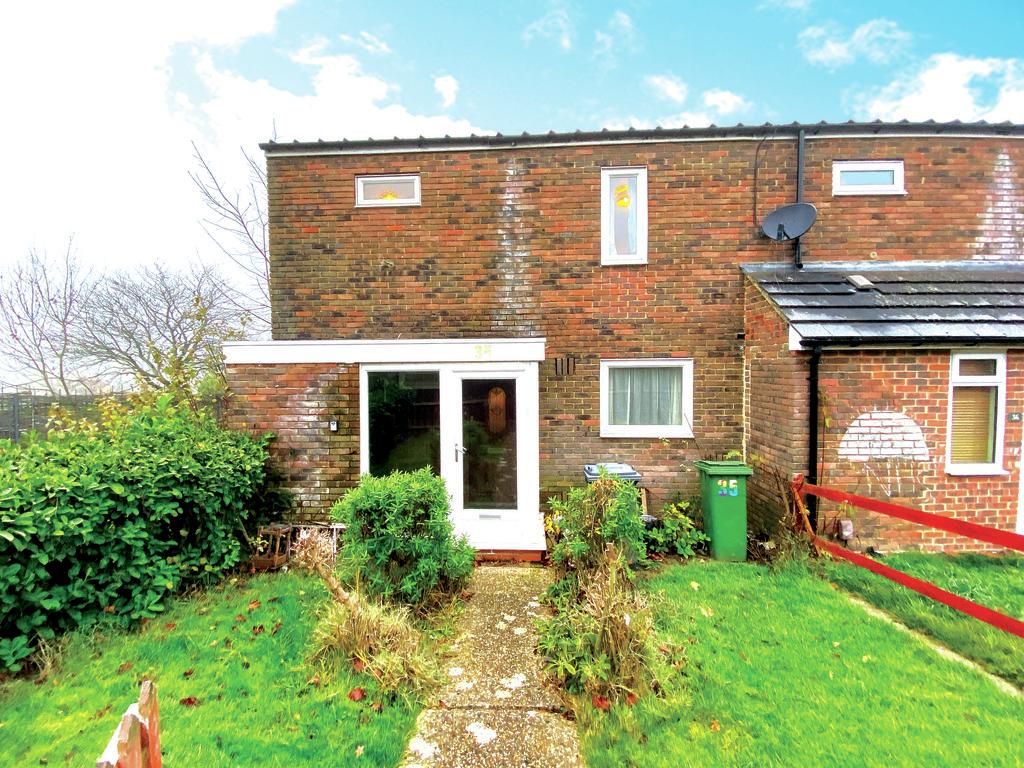 Falkland Road, Basingstoke, RG24 3 bed end of terrace house £90,000