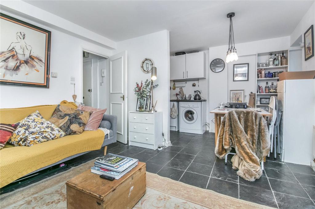 Kitchen/Living Room