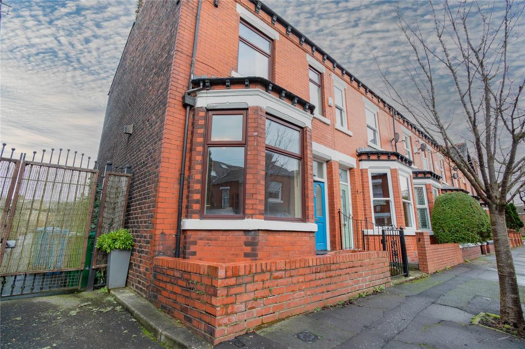 Derbyshire Road, Clayton Bridge... 3 bed end of terrace house £180,000