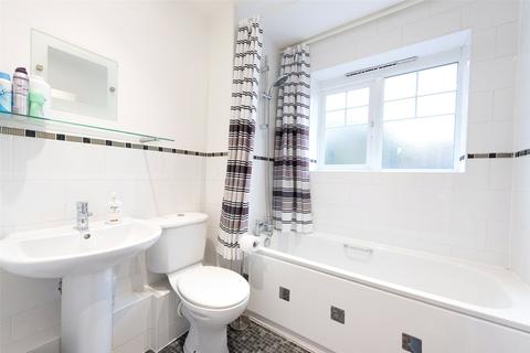 21 Apple Dene, Bramley, Tadley, RG26 5JU