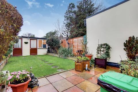 48 Bignold Road, London, E7 0EX