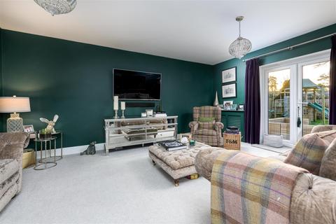4 Briar Close, Barleythorpe, Oakham, LE15 7UJ