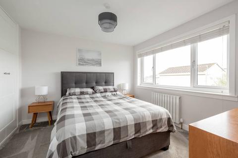88 Buckstone Road, Edinburgh, EH10 6UT