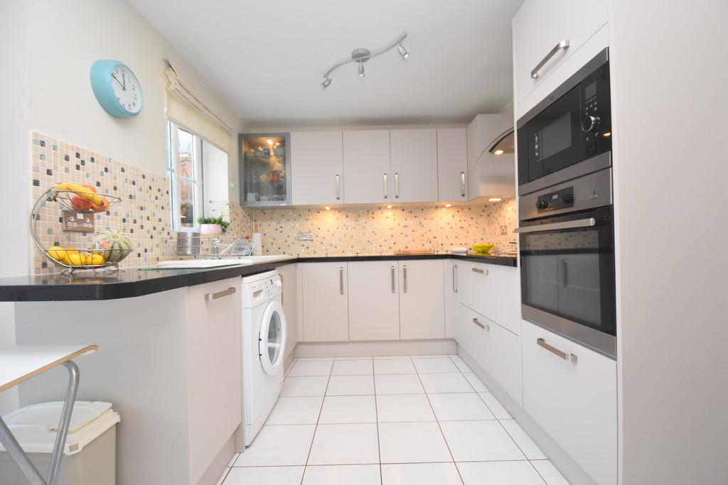 14 Cae Gwyn, Penarth, Vale of CF64 3JY 3 bed semidetached house £330,000
