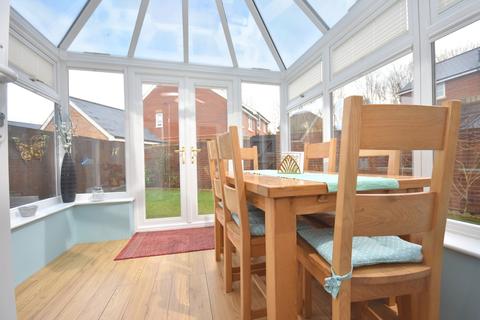 14 Cae Gwyn, Penarth, CF64 3JY