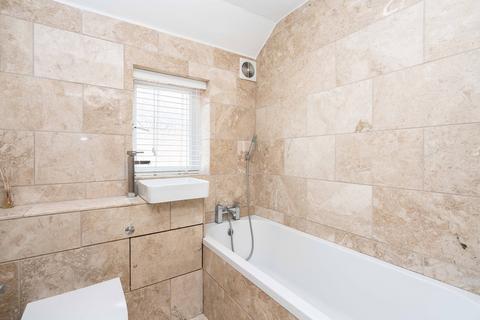 18 Ashley Road, Westcott, Dorking, RH4 3QJ