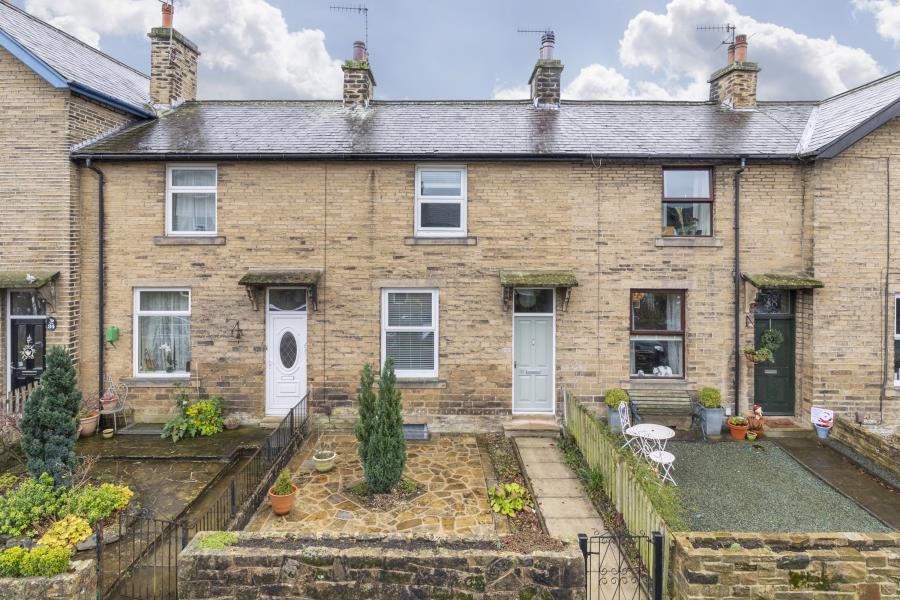 Ash Grove Ilkley 2 bed property £925 pcm (£213 pw)