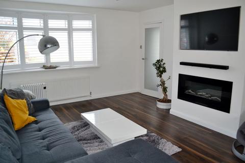 66 Bridgewater Drive, Northampton, NN3 3AG