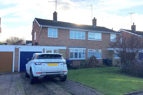 66 Bridgewater Drive, Northampton, NN3 3AG