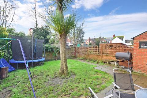 7 Postling Road, Folkestone, CT19 4PH