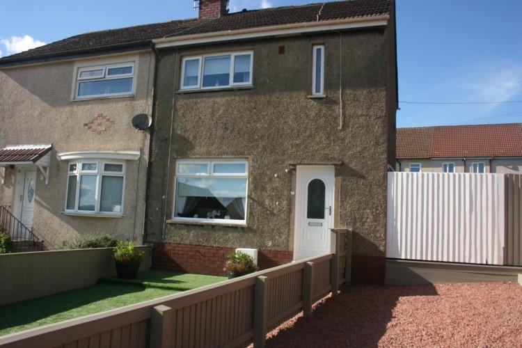 54 SWINTON CRESCENT COATBRIDGE ML5 5SF 2 bed semidetached house £109,000