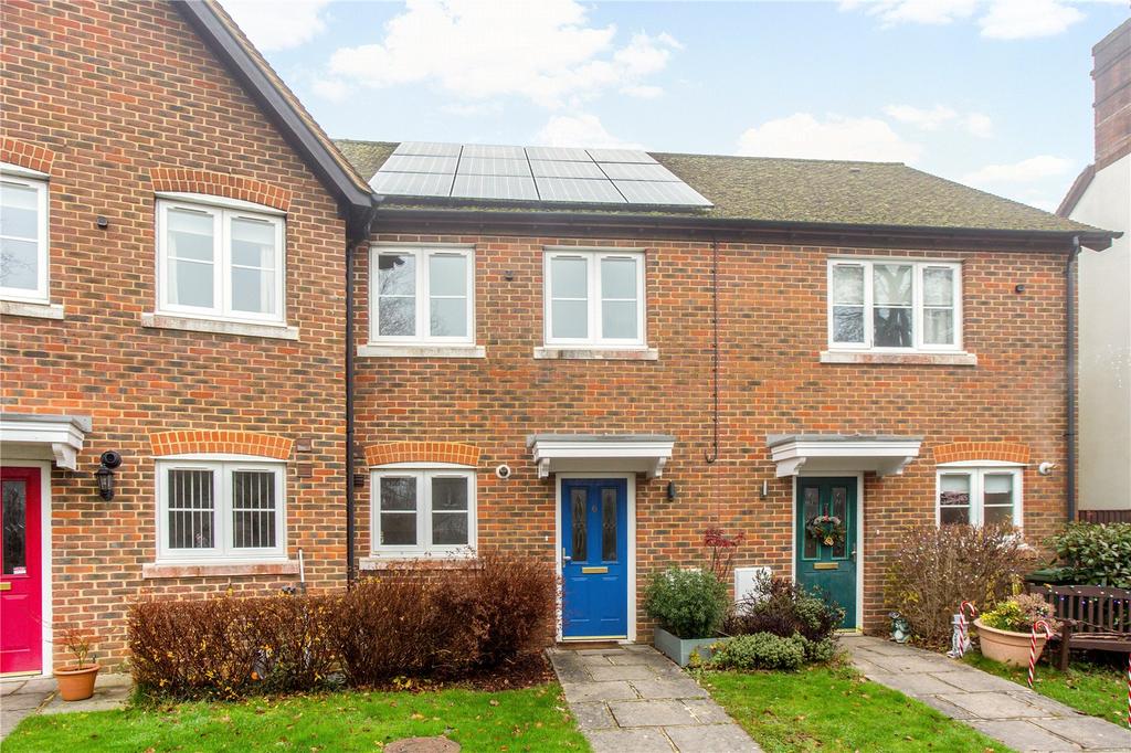 Friars Oak, Medstead, Alton, Hampshire, GU34 3 bed terraced house £339,950