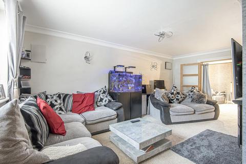 5 Tiepigs Lane, Bromley, BR2 7HJ