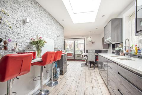 5 Tiepigs Lane, Bromley, BR2 7HJ
