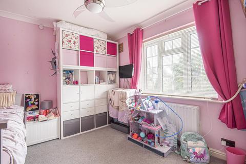 5 Tiepigs Lane, Bromley, BR2 7HJ
