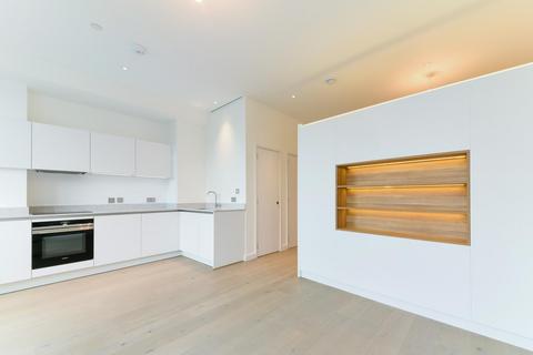 Flat to rent, Hill House, Archway, London, N19