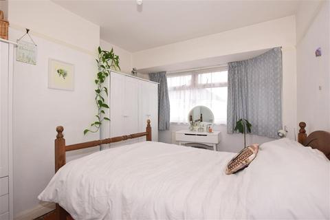 20 Savoy Road, Dartford, DA1 5AW