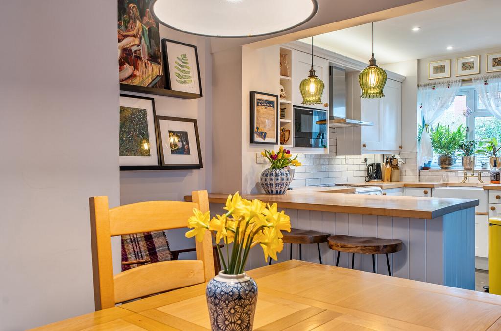 1422545-9-69aad53...