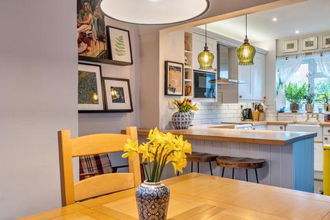 3 bedroom end of terrace house for sale, Oldbury Road, Tewkesbury, Gloucestershire