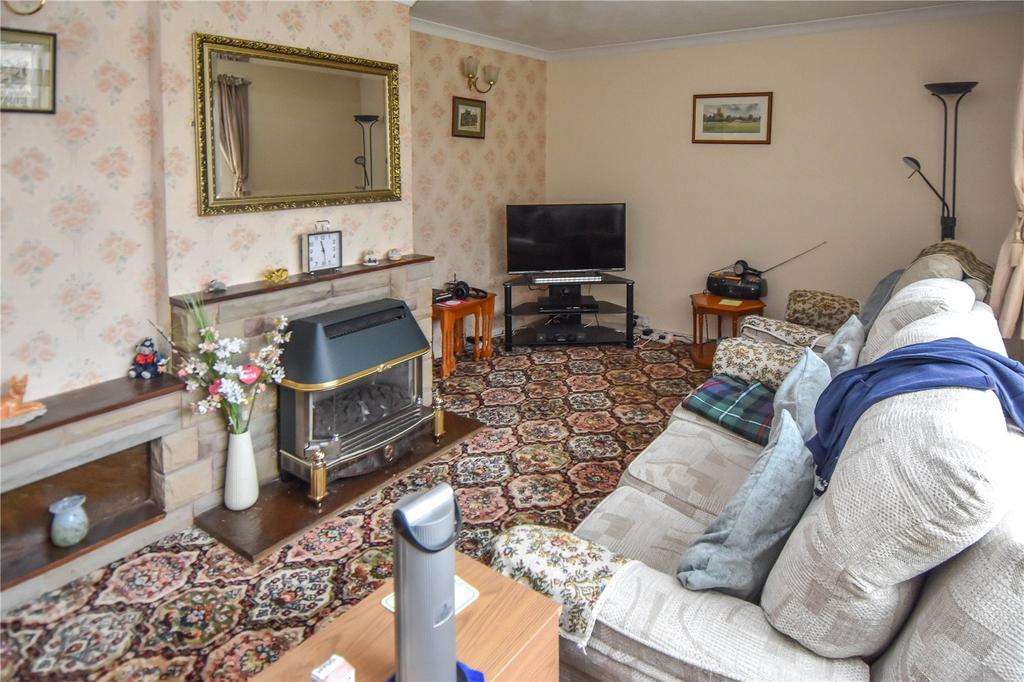Lyttleton Avenue, Bromsgrove, B60 2 bed bungalow £210,000