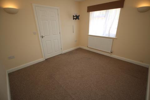 1 bedroom bungalow to rent, Willow Mews, Huntingtower Road, Grantham, NG31