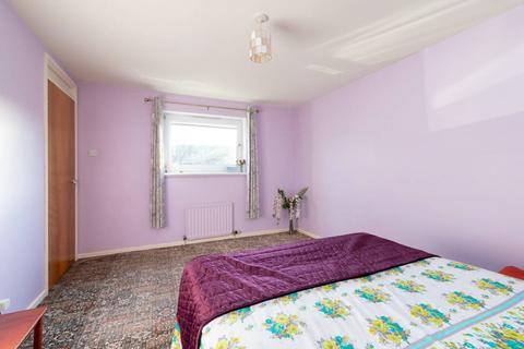 5 Bingham Place, Edinburgh, EH15 3JD