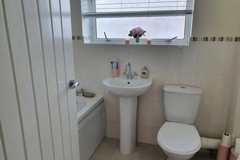 21 Ballam Close, Poole, BH16 5QU