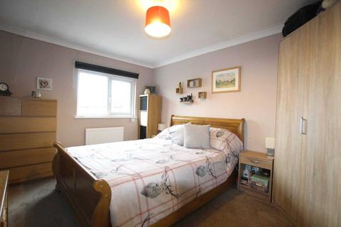 53 Scott Close, Emmer Green, Reading, RG4 8NY
