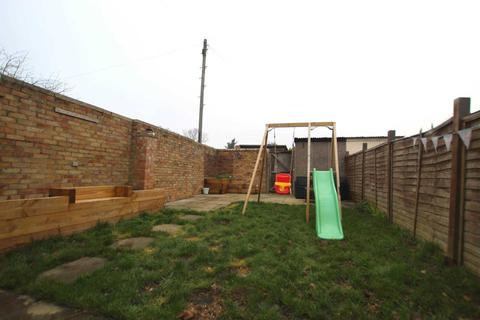 53 Scott Close, Emmer Green, Reading, RG4 8NY