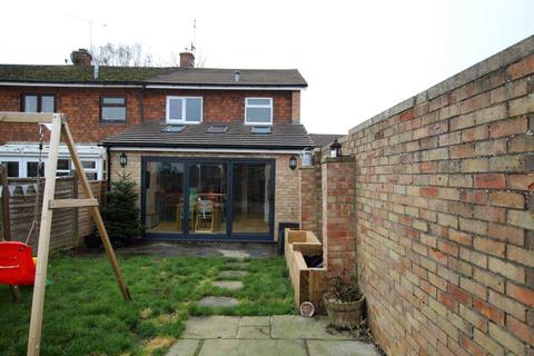 53 Scott Close, Emmer Green, Reading, RG4 8NY