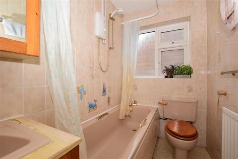 10 Sunnyhurst Close, Sutton, SM1 2PT