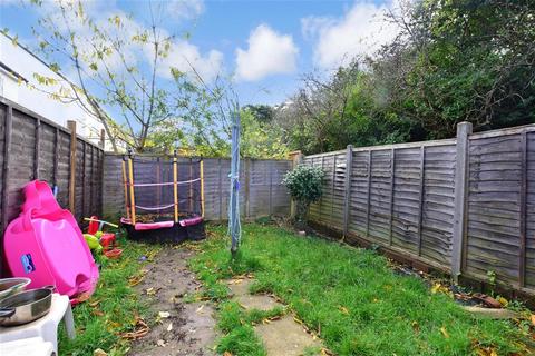 10 Sunnyhurst Close, Sutton, SM1 2PT