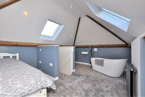 2 Birch Avenue, Sleights, Whitby, YO22 5DA