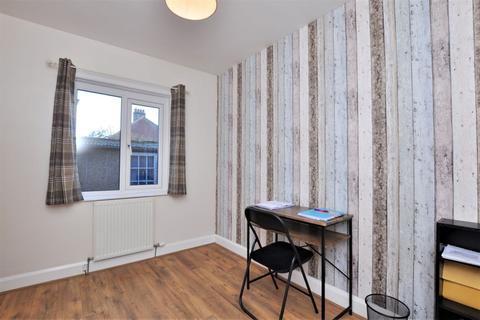 2 Birch Avenue, Sleights, Whitby, YO22 5DA