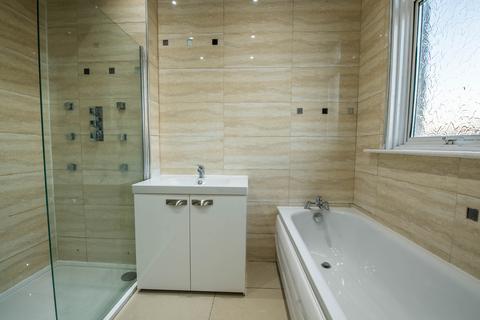 43 Lynford Gardens, Ilford, IG3 9LY