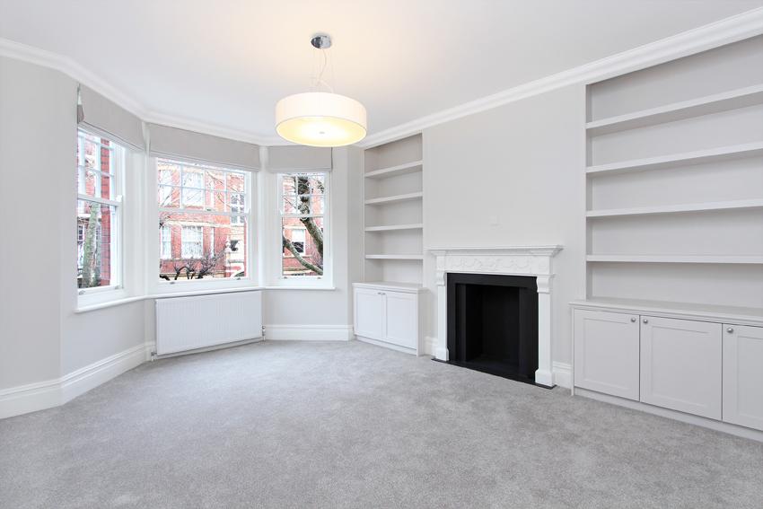 Riverview Gardens, Barnes, London, SW13 3 bed flat £2,395 pcm (£553 pw)