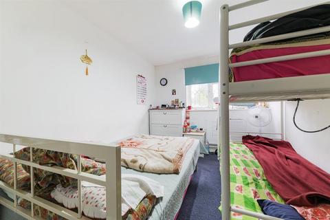 61 Clare Road, Hounslow, TW4 7AT