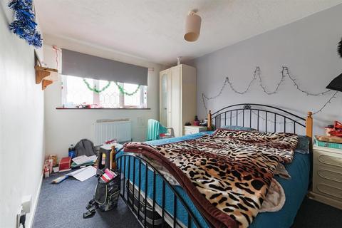 61 Clare Road, Hounslow, TW4 7AT